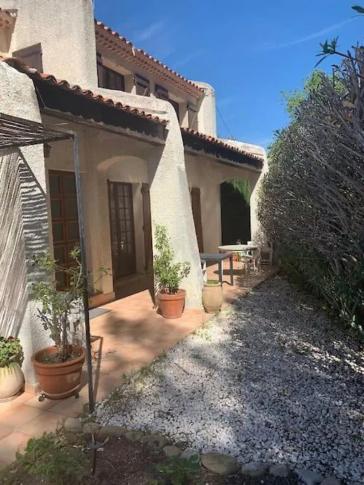 Villa La Louette, 100M Centre-Village, Piscine H-Sol, Proche Mer Saint-Cyr-sur-Mer 0*,